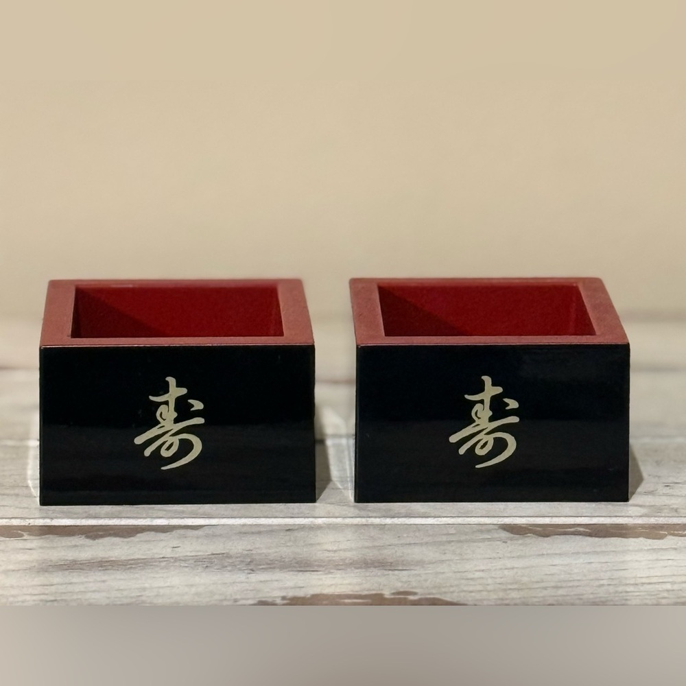 SET of 2 Japanese Masu Sake Cup 3-1/8” Square Black Lacquer Kotobuki JAPAN MADE